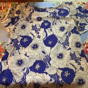 Talbots sz small floral shirt
